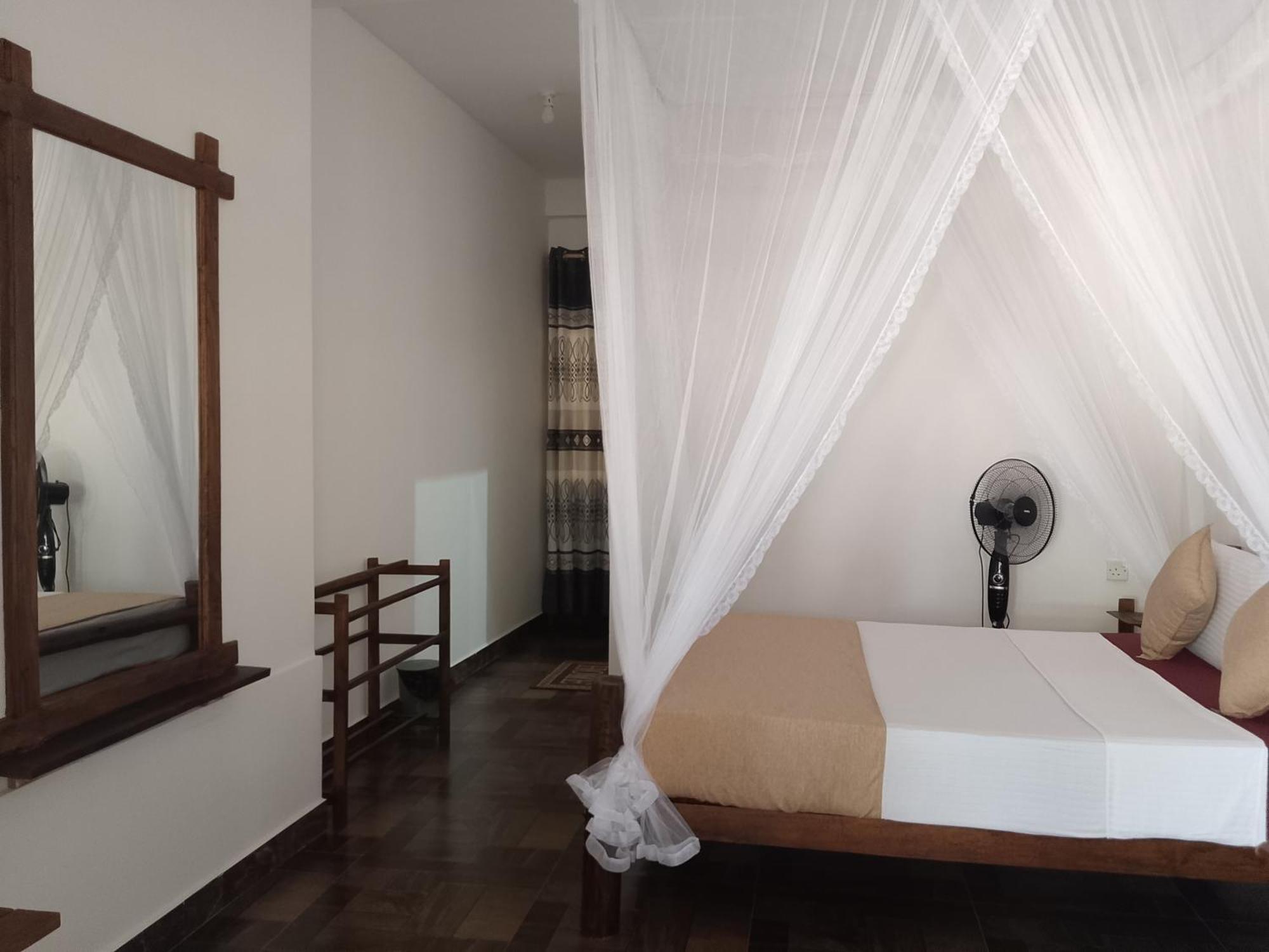 Apurvi Homestay Ella Bagian luar foto