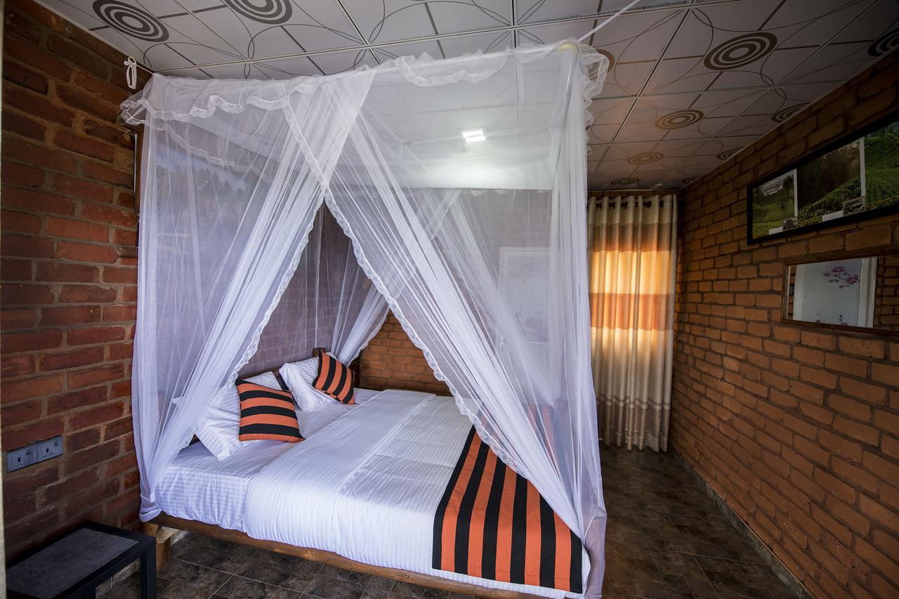 Apurvi Homestay Ella Bagian luar foto