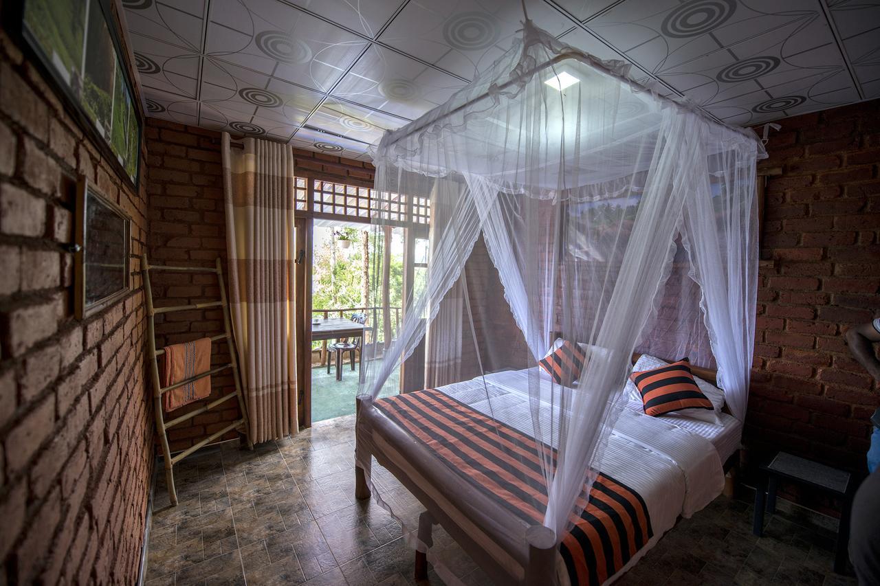 Apurvi Homestay Ella Bagian luar foto